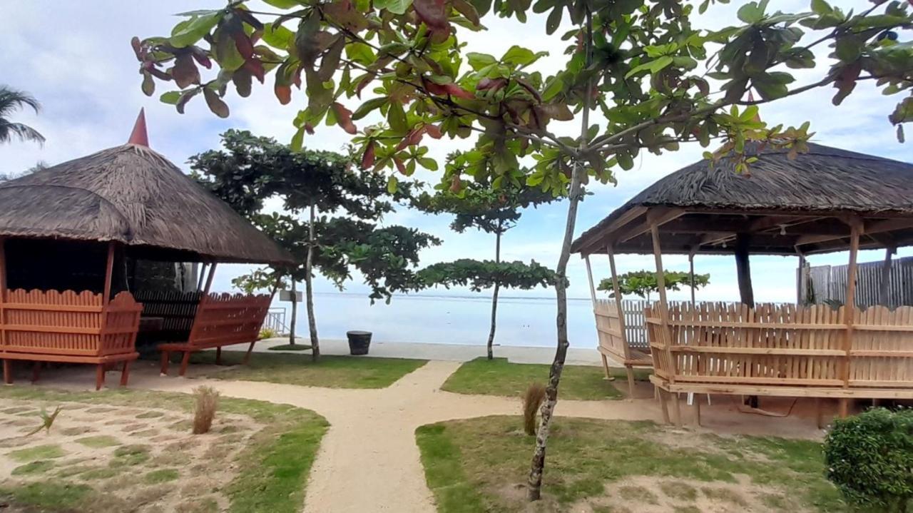 Takbo Beach Resort General Luna  Exterior photo