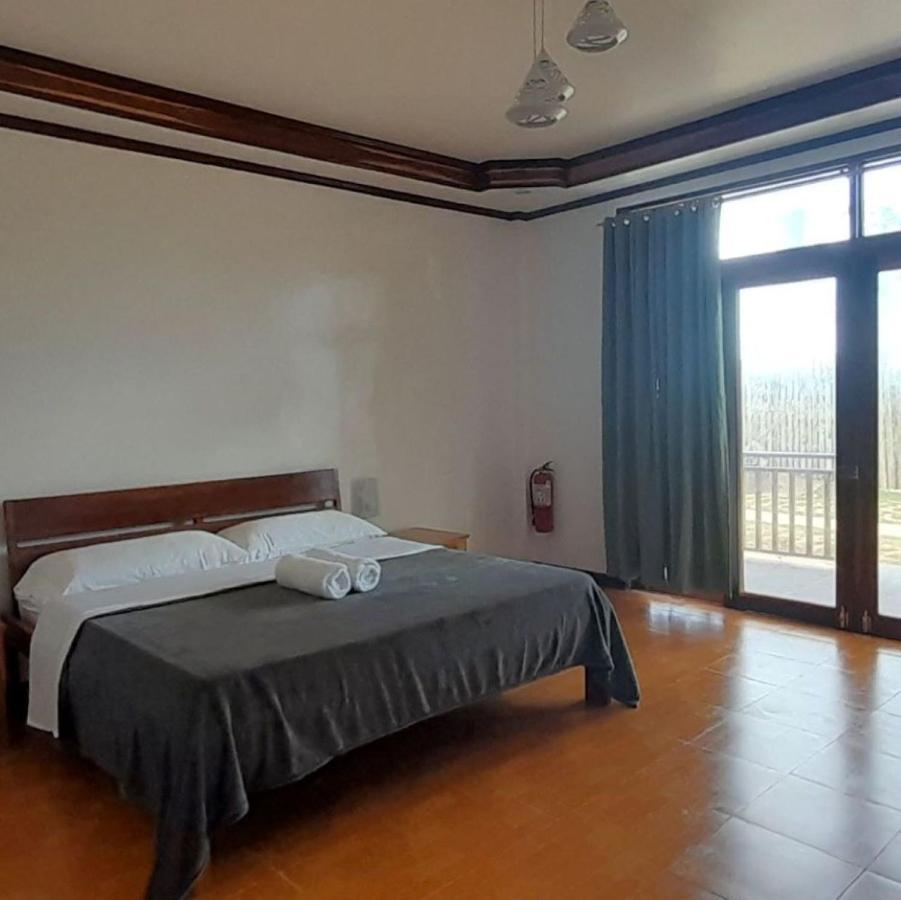 Takbo Beach Resort General Luna  Exterior photo