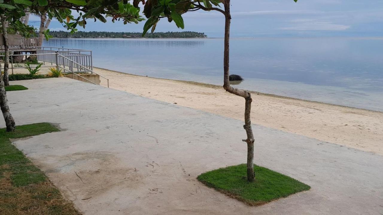 Takbo Beach Resort General Luna  Exterior photo